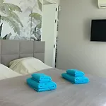 Luxurious With Ocean Views Βίλα
