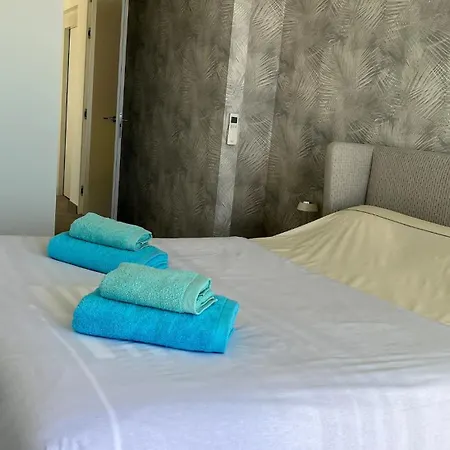 ヴィラ Luxurious With Ocean Views カジャオ・サルバヘ